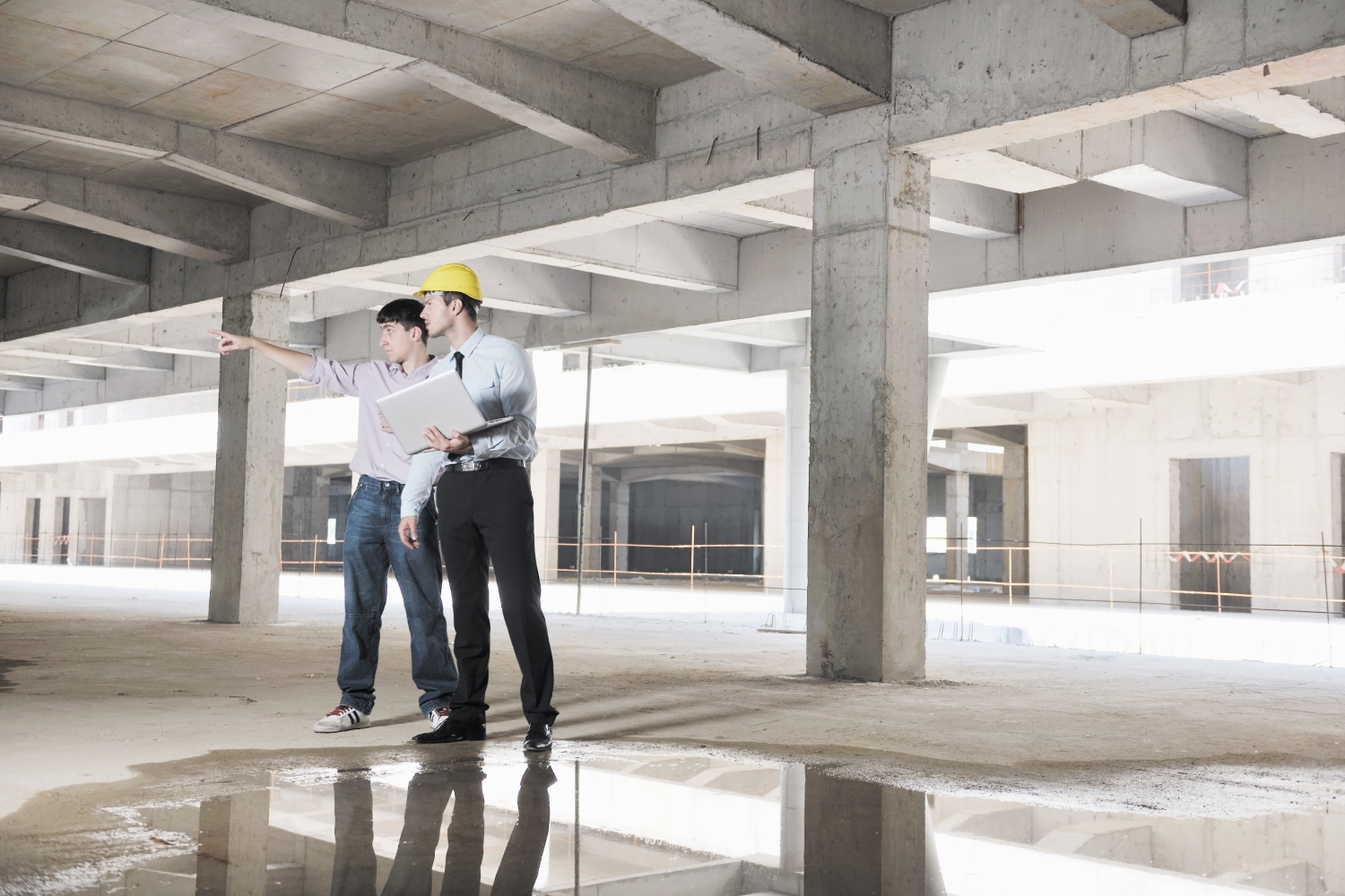 vapaat liiketilat, halli